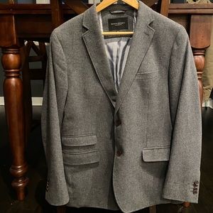 Banana Republic: Men’s blazer